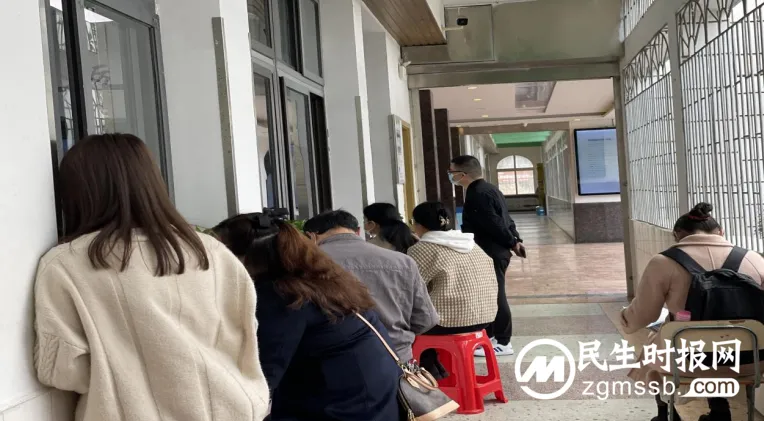 群英荟萃谋发展 联合调研促成长——记湘潭市市直片区初中联合调研专项活动之湘潭市四中篇 群英荟萃谋发展 联合调研促成长——记湘潭市市直片区初中联合调研专项活动之湘潭市四中篇