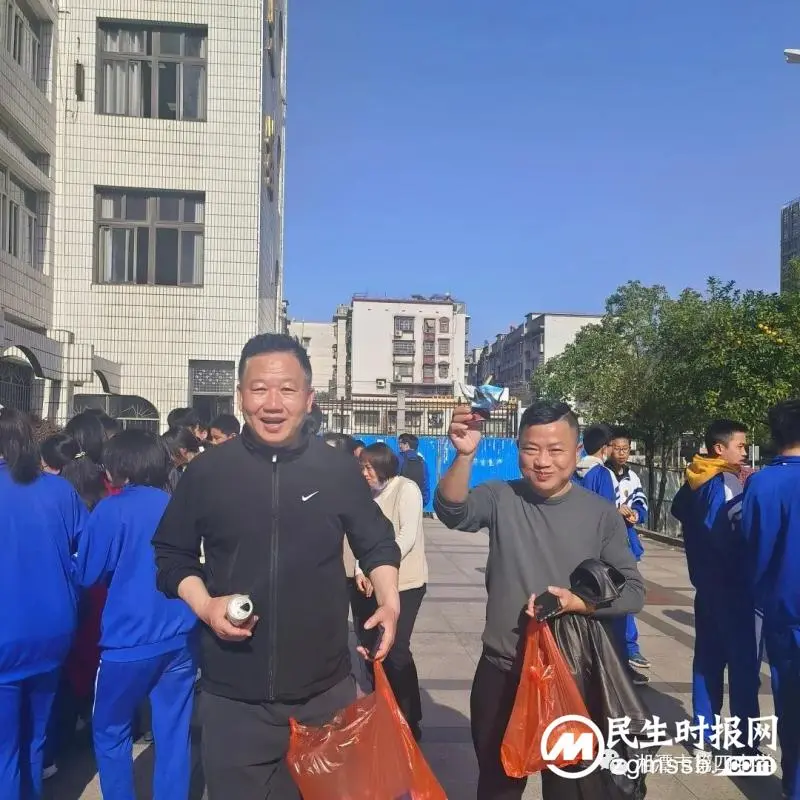 “情系义卖，大爱无疆”爱心义卖活动