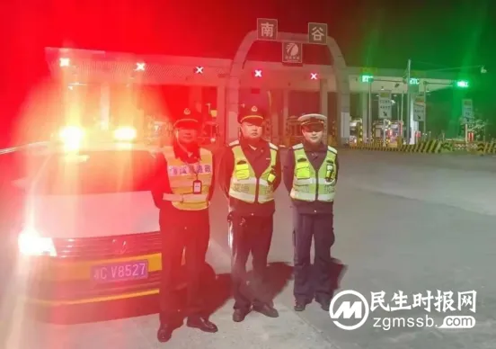 深耕综合执法“责任田” 湘潭交通执法部门多措并举保障交通运输安全 深耕综合执法“责任田” 湘潭交通执法部门多措并举保障交通运输安全