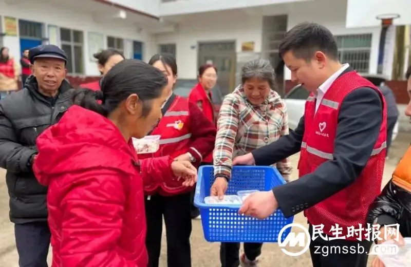 【学雷锋活动】湘潭县人民医院团委组织学雷锋志愿服务活动 【学雷锋活动】湘潭县人民医院团委组织学雷锋志愿服务活动