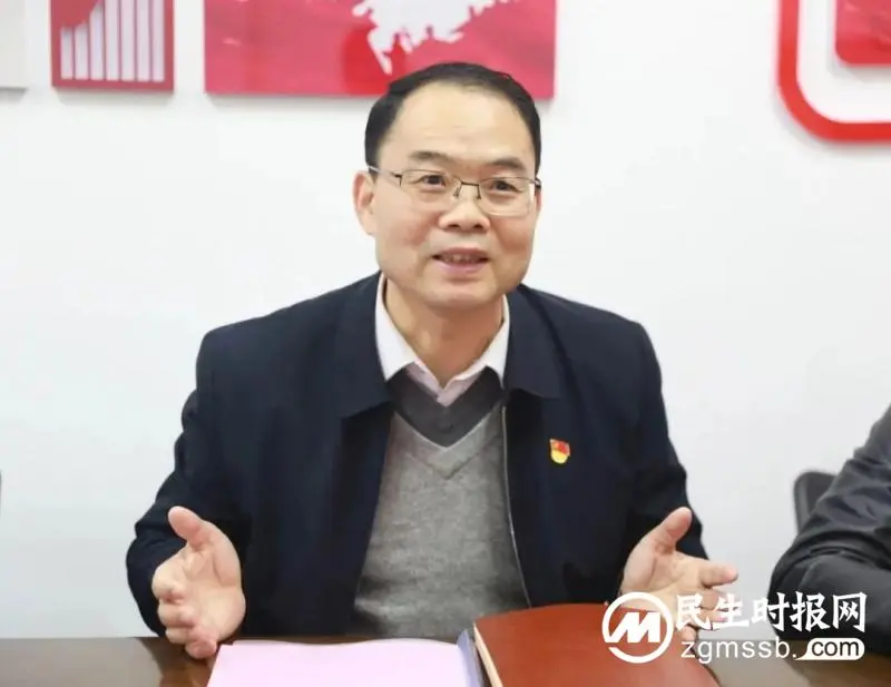 湘潭市卫健委党委副书记、副主任赵文著指导市中心医院门诊一党支部组织生活会 湘潭市卫健委党委副书记、副主任赵文著指导市中心医院门诊一党支部组织生活会