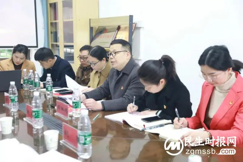 湘潭市卫健委党委副书记、副主任赵文著指导市中心医院门诊一党支部组织生活会 湘潭市卫健委党委副书记、副主任赵文著指导市中心医院门诊一党支部组织生活会
