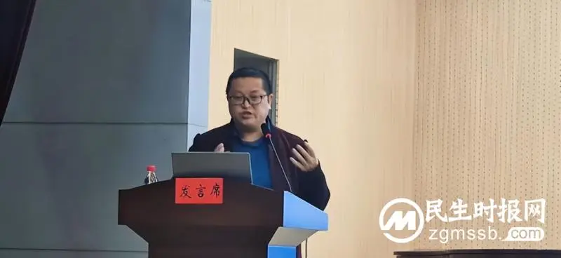 信息化引领教育高质量发展 | 湘潭市第一中学、湘潭市益智中学开展市智慧教育云平台应用培训 信息化引领教育高质量发展 | 湘潭市第一中学、湘潭市益智中学开展市智慧教育云平台应用培训