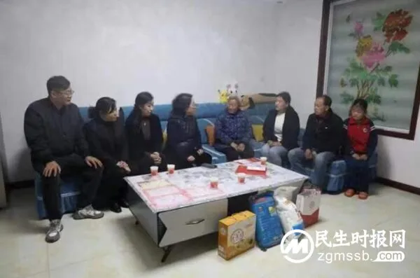 三月送新兵  戎装踏征程