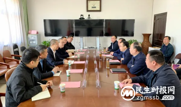 石家庄以岭药业来涉县考察洽谈战略合作