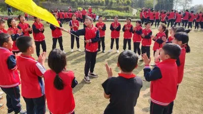 研学助双减，实践促成长——记金歹完小研学活动