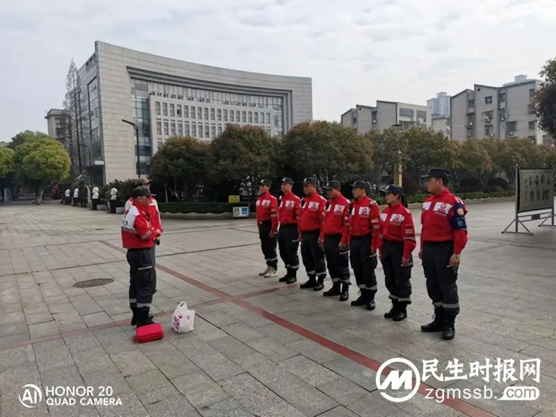 以“演”筑防,安全相伴|湘潭市第一中学举行消防安全疏散演练活动 以“演”筑防,安全相伴|湘潭市第一中学举行消防安全疏散演练活动