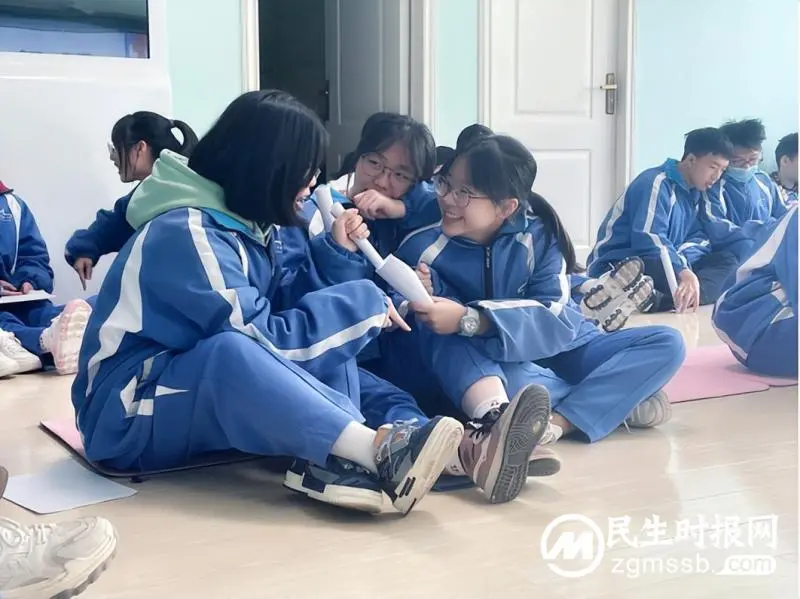 释放压力 赋能前行|湘潭市第一中学开展高三年级考前减压心理团辅活动