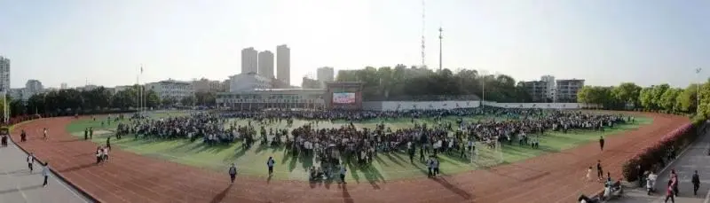 雷锋月活动回顾|高举旗帜跟党走,紧跟核心谱新篇 雷锋月活动回顾|高举旗帜跟党走,紧跟核心谱新篇