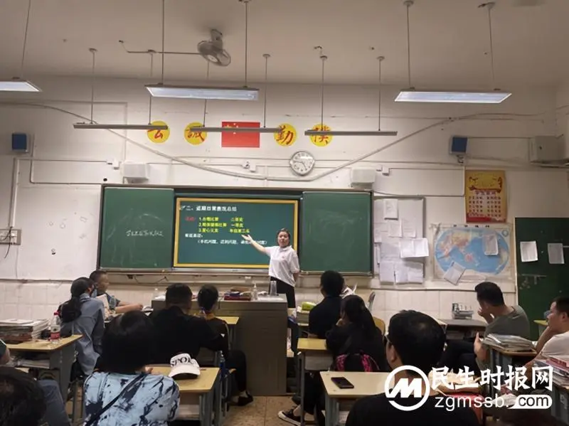 感恩教育提品格，家校共育促成才| 湘潭市第一中学高一年级开展感恩教育暨学考选科家长会
