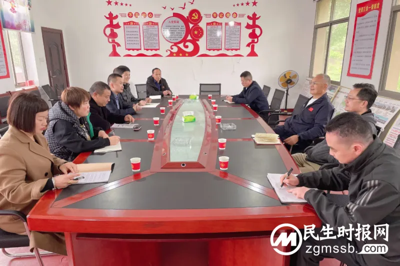陈小山到湘潭县方上桥村调研乡村振兴工作