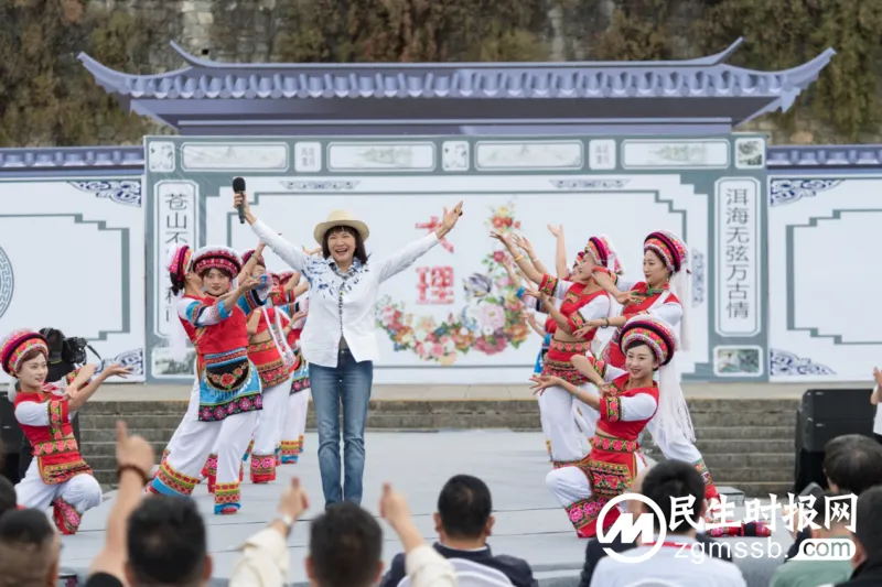 “美丽乡村我代言”乡村振兴大型公益活动表彰典礼在云南大理举办 “美丽乡村我代言”乡村振兴大型公益活动表彰典礼在云南大理举办