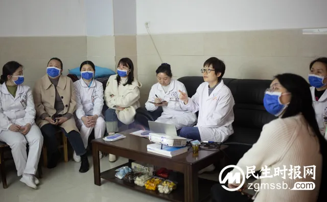 【专家把脉明方向，精准指导促提升】中南大学湘雅二医院陈雅琴教授、肖艳超教授莅临湘潭县中医医院心内科开展业务查房指导