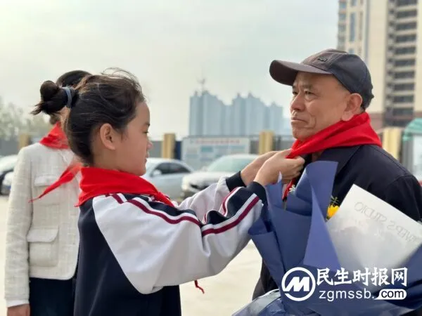 崇尚英雄|“追寻‘光荣牌’背后的故事”——经开区实验学校小学部清明节主题活动