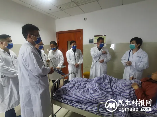 【专家把脉明方向，精准指导促提升】中南大学湘雅二医院陈雅琴教授、肖艳超教授莅临湘潭县中医医院心内科开展业务查房指导