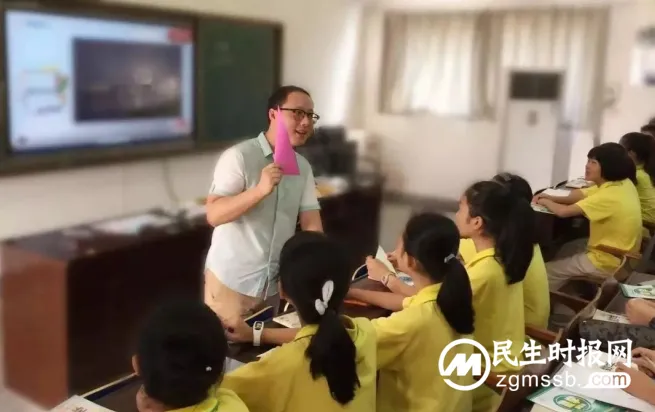提灯引路，育梦成光——记湘潭市益智中学教务处主任谢感