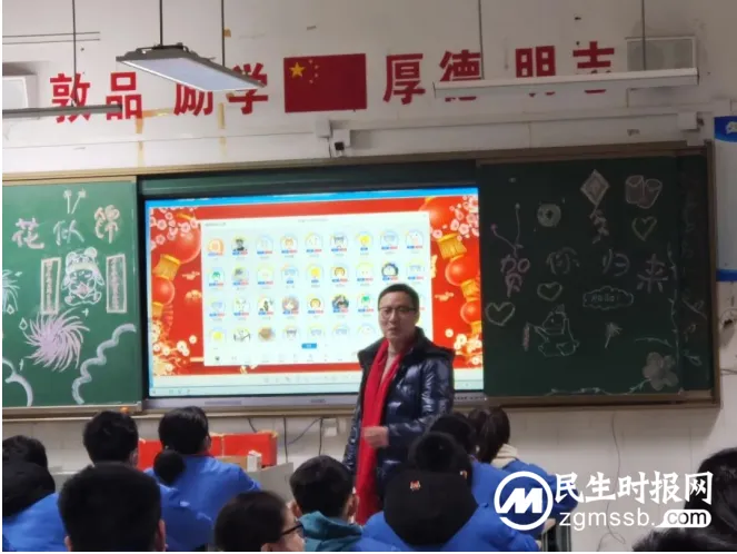 提灯引路，育梦成光——记湘潭市益智中学教务处主任谢感