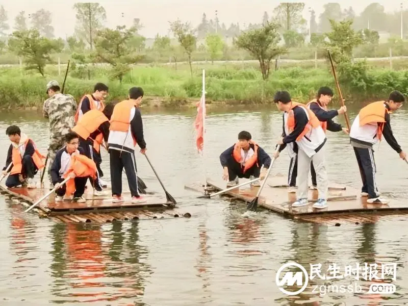 趁春光踏歌行 凭年少展翅飞 ——记湘潭凤凰中学高一年级“红色农耕”研学旅行活动 趁春光踏歌行 凭年少展翅飞 ——记湘潭凤凰中学高一年级“红色农耕”研学旅行活动