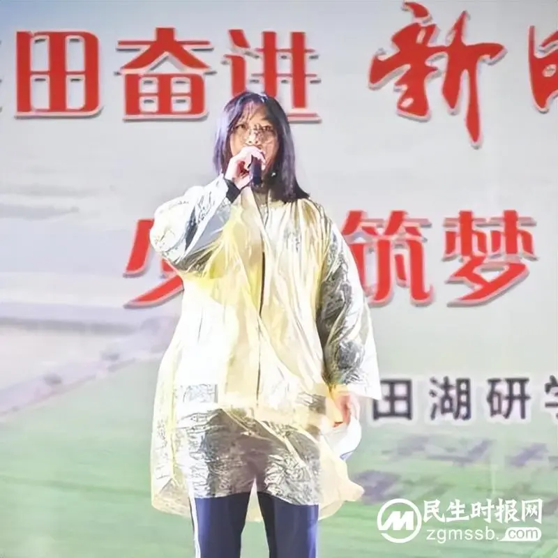 趁春光踏歌行 凭年少展翅飞 ——记湘潭凤凰中学高一年级“红色农耕”研学旅行活动 趁春光踏歌行 凭年少展翅飞 ——记湘潭凤凰中学高一年级“红色农耕”研学旅行活动