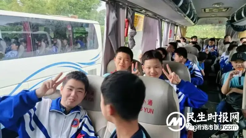 燃激情梦想,展美丽青春——记湘潭市四中七年级乌石研学行 燃激情梦想,展美丽青春——记湘潭市四中七年级乌石研学行