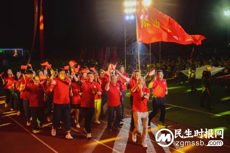 献礼二十大，奋进向未来 ——湘潭凤凰中学2022年体育节文艺汇演暨第22届田径运动会开幕式