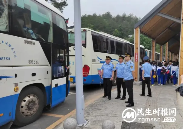 湘潭、韶山两地联合执法 倾情护航师生研学之旅 湘潭、韶山两地联合执法 倾情护航师生研学之旅