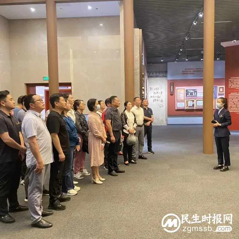 湘潭市住建局机关党支部“打卡”红色圣地,开展党风廉政教育 湘潭市住建局机关党支部“打卡”红色圣地,开展党风廉政教育