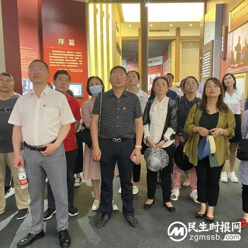 湘潭市住建局机关党支部“打卡”红色圣地,开展党风廉政教育 湘潭市住建局机关党支部“打卡”红色圣地,开展党风廉政教育