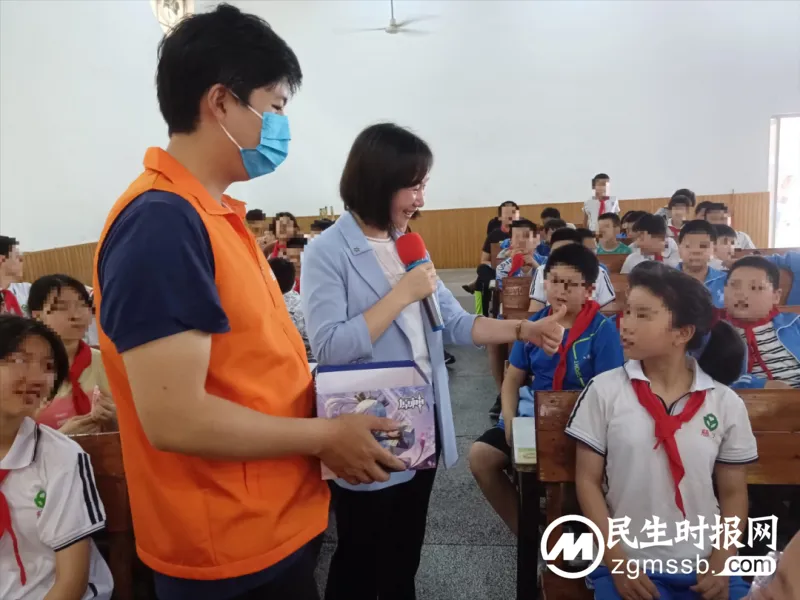 “逆风飞翔 我心向阳”——市未成年人救助保护中心举办心理健康知识讲座 “逆风飞翔 我心向阳”——市未成年人救助保护中心举办心理健康知识讲座