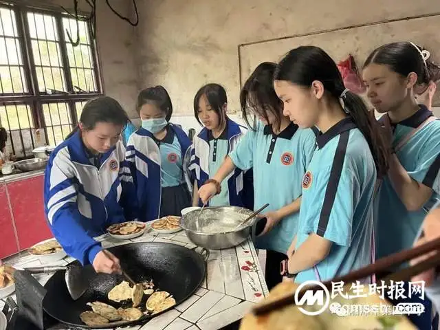 奔赴青春 向阳生长——湘潭市四中八年级研学活动