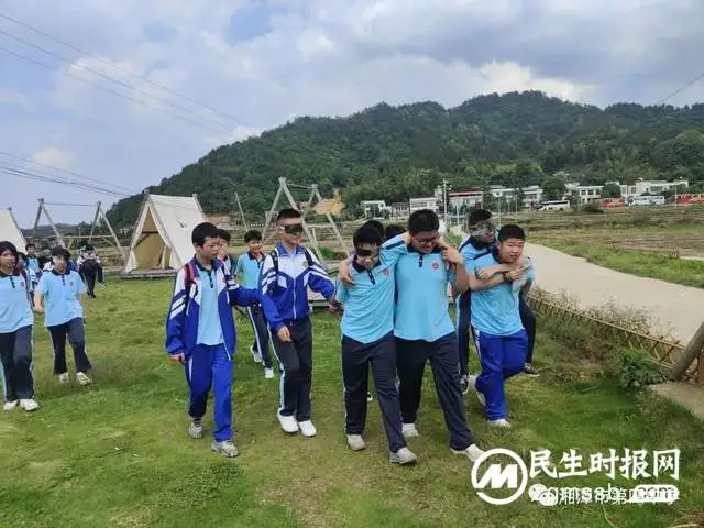 奔赴青春 向阳生长——湘潭市四中八年级研学活动