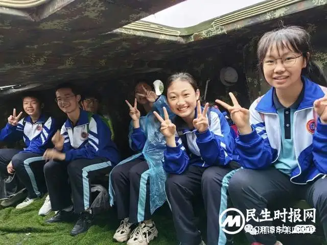 燃激情梦想，展美丽青春——记湘潭市四中七年级乌石研学行