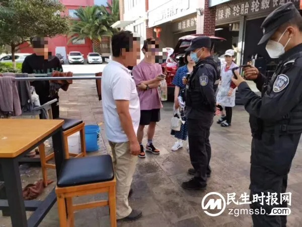 粗心学生遗失手机 特警机智“破案”寻回