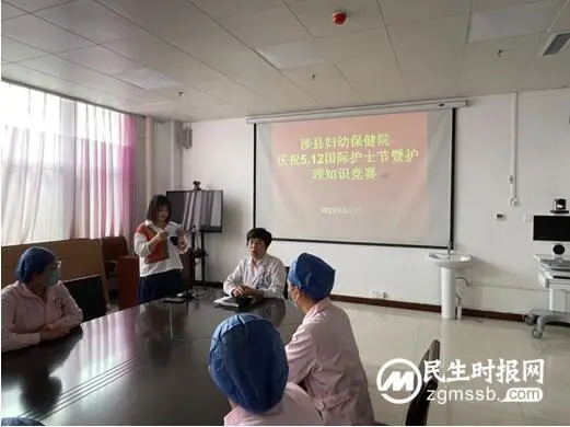 我们的护士 我们的未来 ——致最美的天使，最美的你