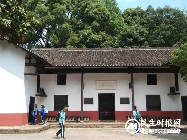 奔赴青春 向阳生长——湘潭市四中八年级研学活动