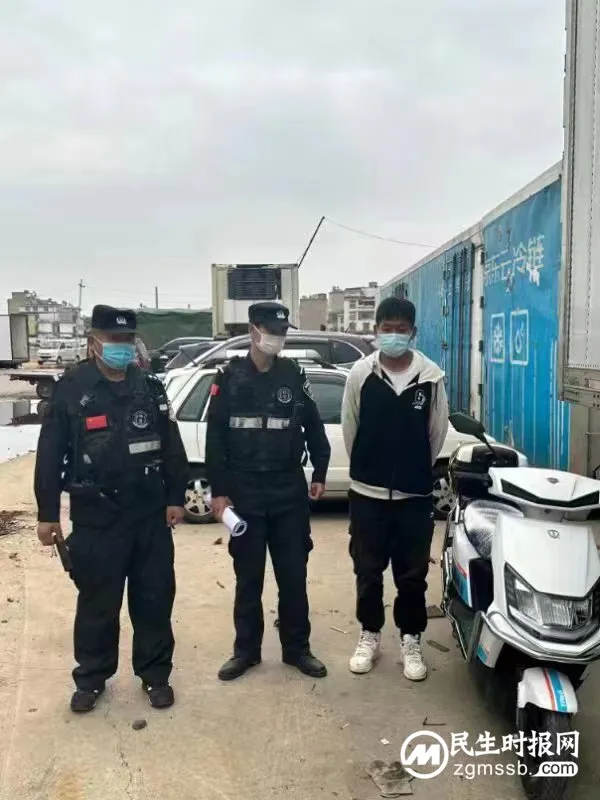 电动车挡道被挪走 民警找回“丢失”电动车