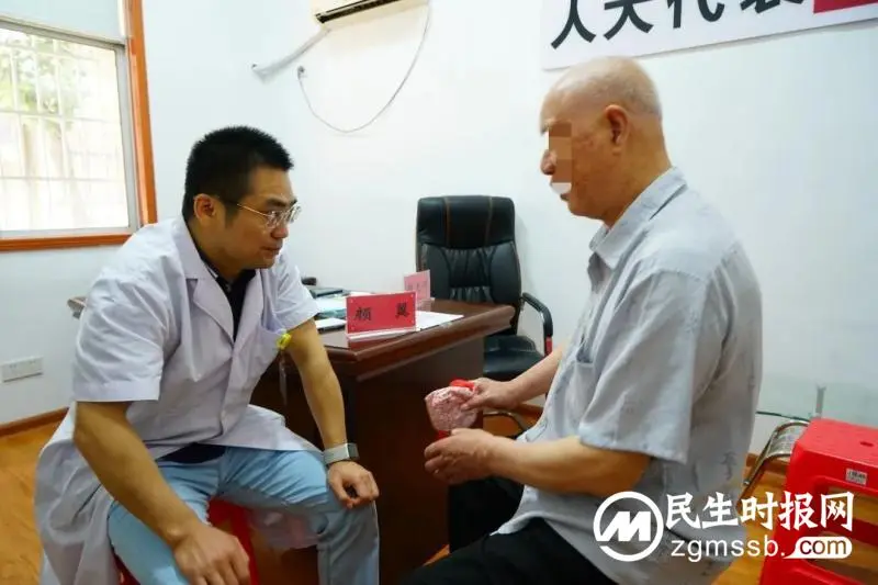 千里之行,始于足下| 湘潭市中心医院开展“爱足日”进社区活动 千里之行,始于足下| 湘潭市中心医院开展“爱足日”进社区活动