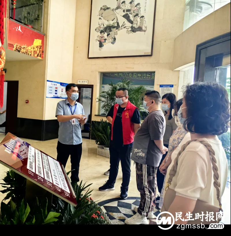 湘潭市住建局产权处前往市福利院开展“六一”慰问活动 湘潭市住建局产权处前往市福利院开展“六一”慰问活动