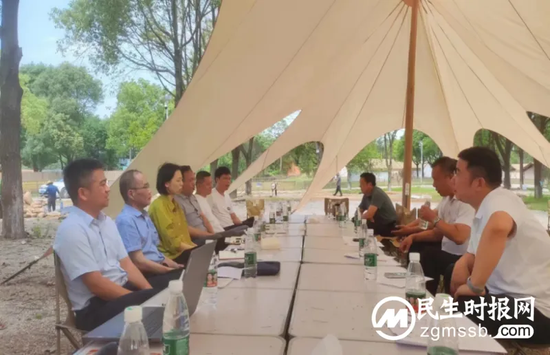 湘潭市自然资源和规划局赴古龙湖项目现场调研 湘潭市自然资源和规划局赴古龙湖项目现场调研