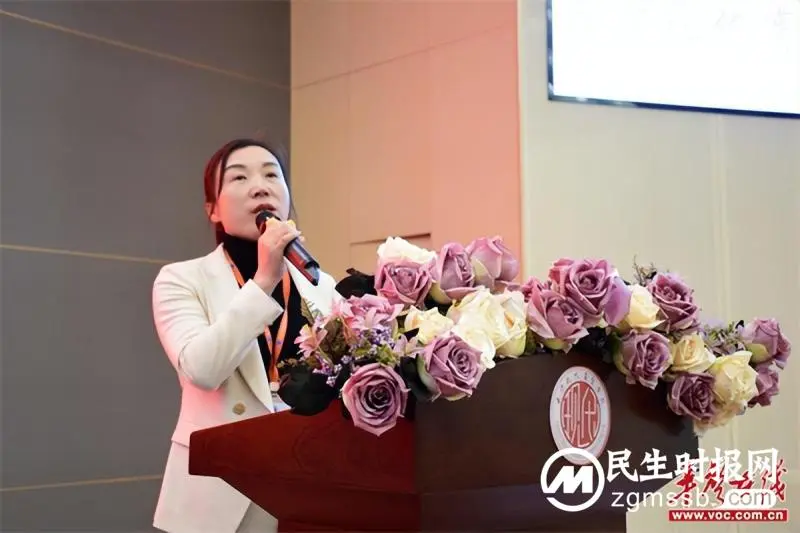 长沙现代商贸学校举行“中国青少年国防体育联盟湖南省训练基地”授牌仪式 长沙现代商贸学校举行“中国青少年国防体育联盟湖南省训练基地”授牌仪式