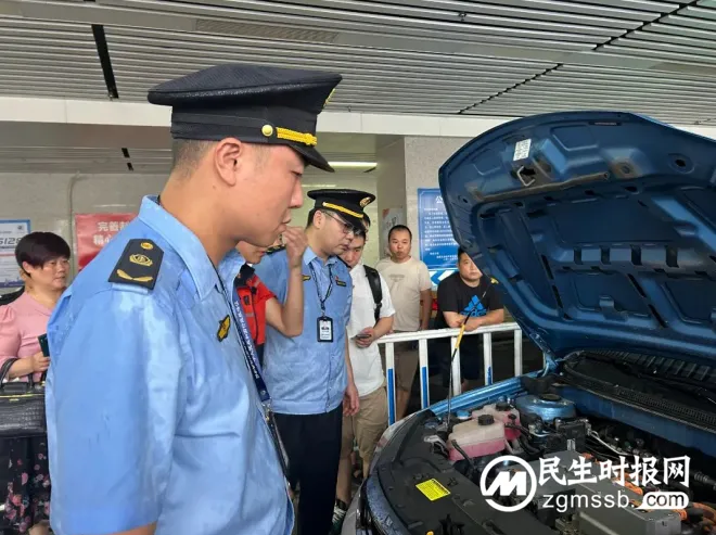 首次!湘潭交通运输、市场监管首次联合执法 严查出租汽车“跳跳表” 首次!湘潭交通运输、市场监管首次联合执法 严查出租汽车“跳跳表”