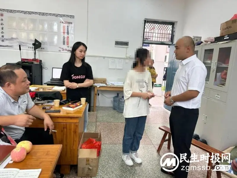【乡村振兴有我】莲警助学有爱心 振兴路上解民忧