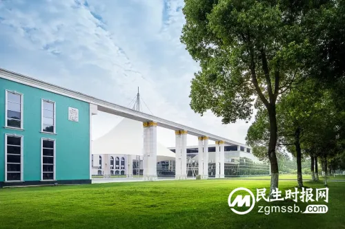 扬子江药业集团:青山绿水里的现代化产业发展经