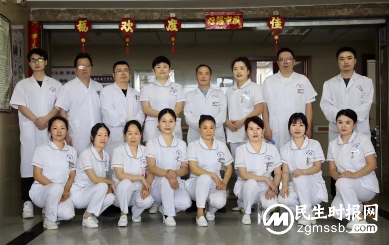 【欢度端午,粽享快乐】他们在湘潭县中医医院的病房里欢度一个有中医药文化氛围的端午 【欢度端午,粽享快乐】他们在湘潭县中医医院的病房里欢度一个有中医药文化氛围的端午