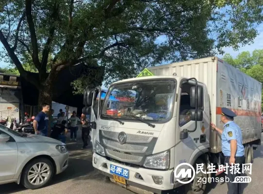 严排查 保“瓶”安 湘潭交通执法部门开展危险品运输企业安全检查 严排查 保“瓶”安 湘潭交通执法部门开展危险品运输企业安全检查