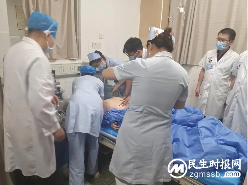 湘潭市中医医院组织开展急诊应急演练 湘潭市中医医院组织开展急诊应急演练