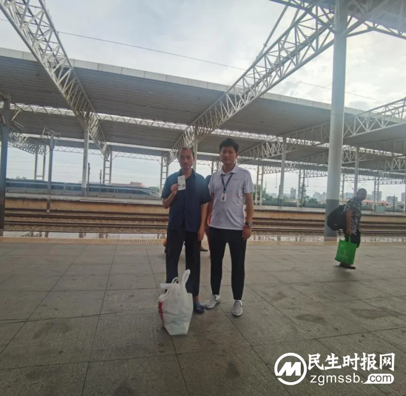 【心连心走基层、面对面解难题】夏季送清凉,关怀抚人心 【心连心走基层、面对面解难题】夏季送清凉,关怀抚人心