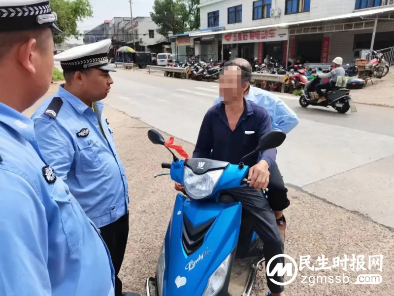 【夏季治安打击整治行动】所队联合整治道路交通秩序 两人因无证驾驶被依法行政拘留