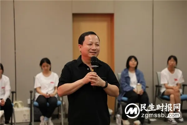 MBL中国·宏德公益2023北京游学营完美收官 MBL中国·宏德公益2023北京游学营完美收官