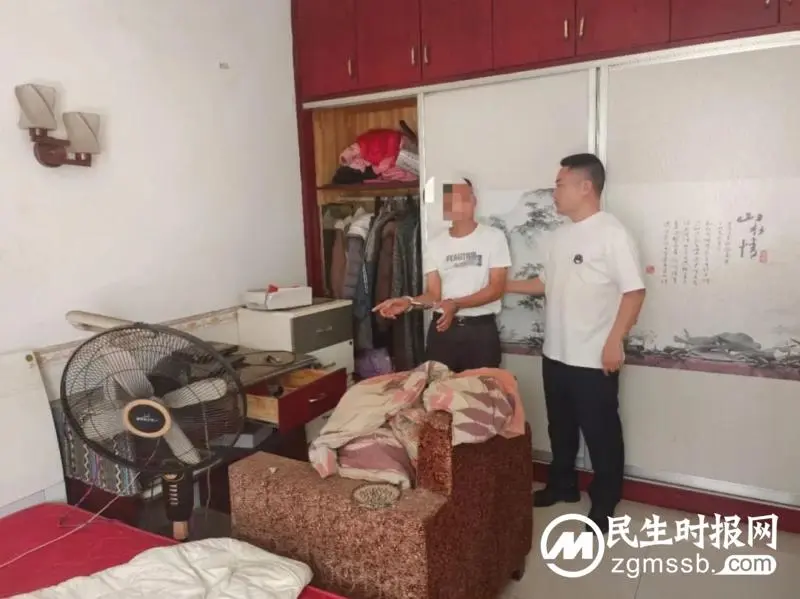 【夏季治安打击整治行动】“八进宫”仍不思悔改,再伸贼手又被抓 【夏季治安打击整治行动】“八进宫”仍不思悔改,再伸贼手又被抓